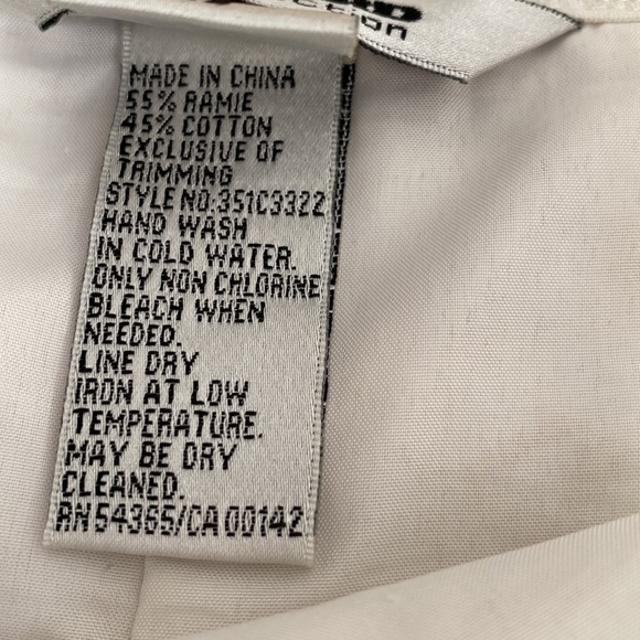 Nygard White/Cream Embroidered Skirt. Size 16 - Picture 14 of 14